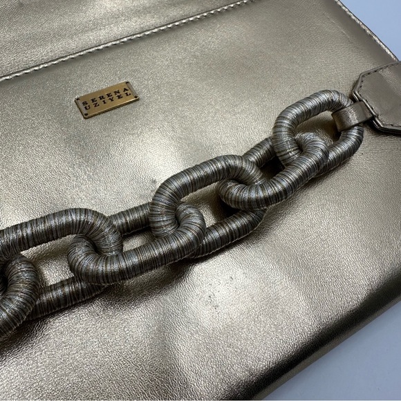 Serena Uziyel Women's Gold Catena Envelope Metallic Leather Clutch Bag - Picture 13 of 16